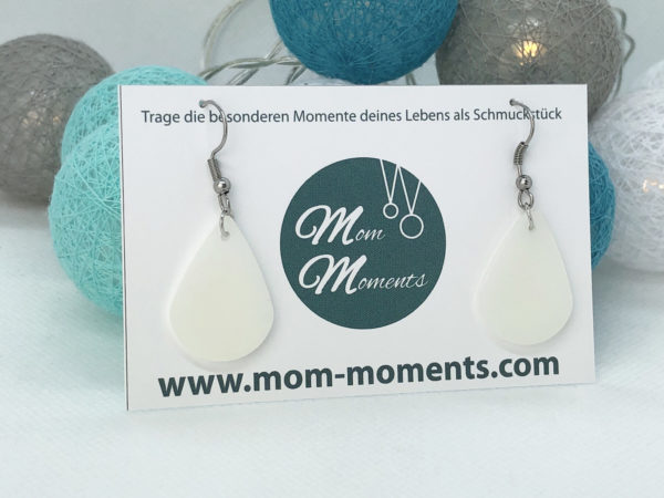 Muttermilchschmuck, Ohrhänger aus Muttermilch in Tropfenform, Mom-Moments Schmuck aus Muttermilch