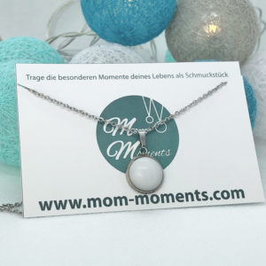 Muttermilchschmuck von Mom-Moments, Muttermilchkette, Kette mit Muttermilch hergestellt, Schmuck aus Muttermilch