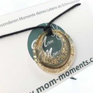 Erinnerungsschmuck mit Haaren und Blattmetall an Baumwollband, personalisierter Schmuck nach deinen Wünschen zusammengestellt, Andenkenschmuck von Mom-Moments